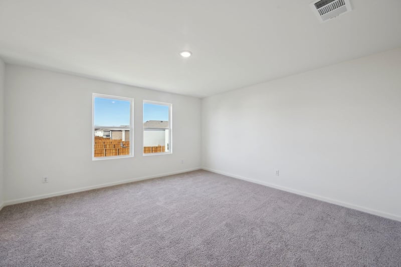 520 Old Western Ps, Jarrell, TX 76537
