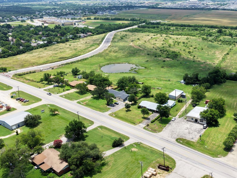 000 Hwy 95 Hw, Elgin, TX 78621