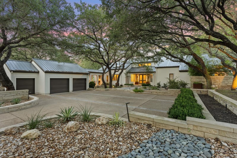 27033 Masters PKWY, Spicewood, TX 78669