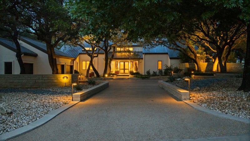 27033 Masters PKWY, Spicewood, TX 78669
