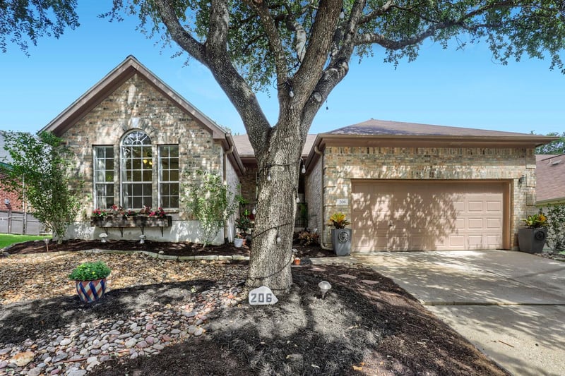 206 Gann ST, Georgetown, TX 78626