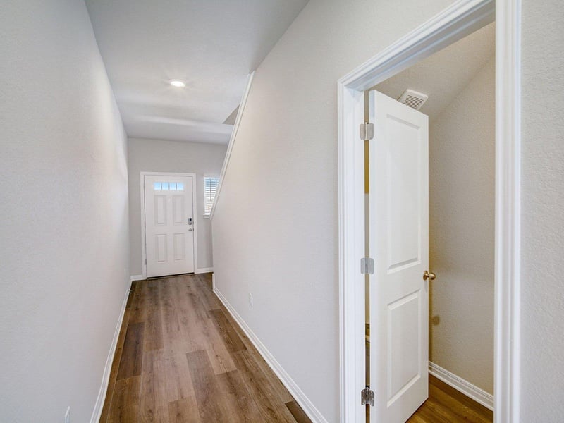109 Rivendale ST, Liberty Hill, TX 78642