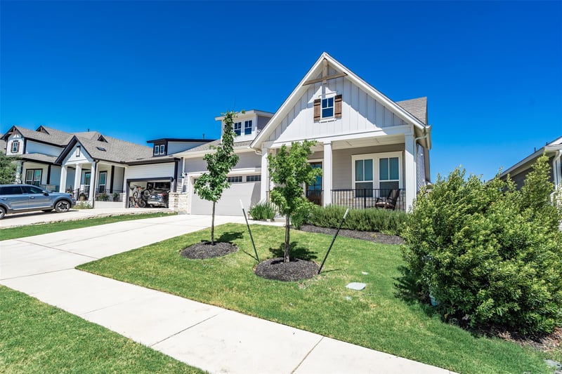 576 Sage Thrasher CIR, Dripping Springs, TX 78620