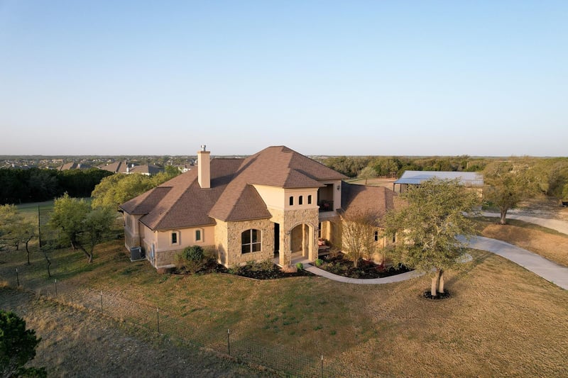 149 Sunrise CIR, Liberty Hill, TX 78642