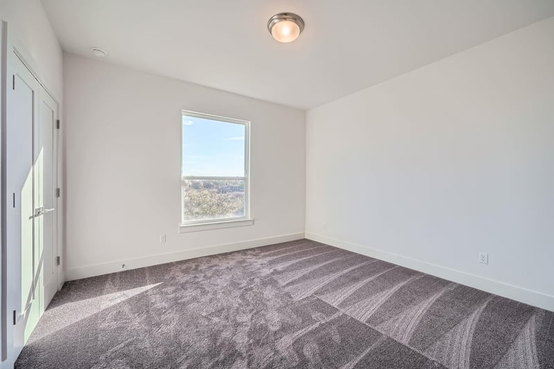 1531 Red Bud LN #26, Round Rock, TX 78665