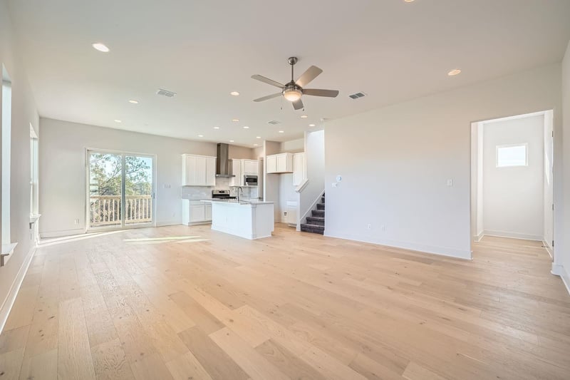 1531 Red Bud LN #26, Round Rock, TX 78665