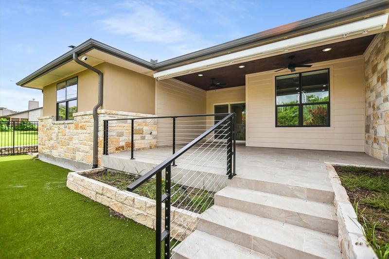 416 Hi CIR #B, Horseshoe Bay, TX 78657
