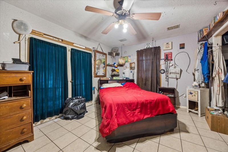 180 Donna DR, Wimberley, TX 78676