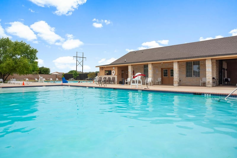 257 Firefox Way, Jarrell, TX 76537