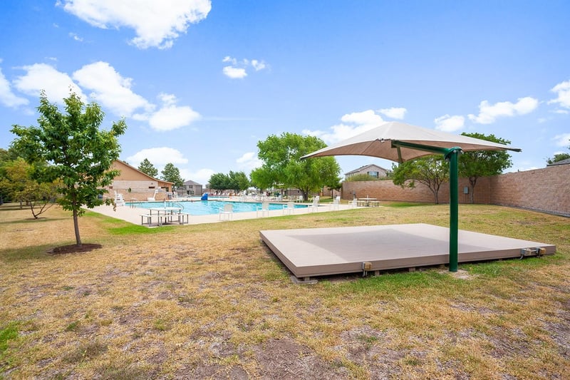 252 Firefox Way, Jarrell, TX 76537