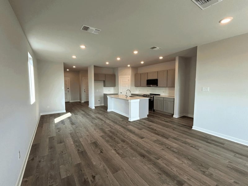 256 Firefox Way, Jarrell, TX 76537