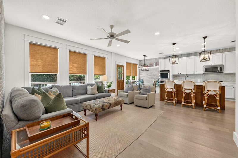 12816 Majestic Oaks DR, Austin, TX 78732