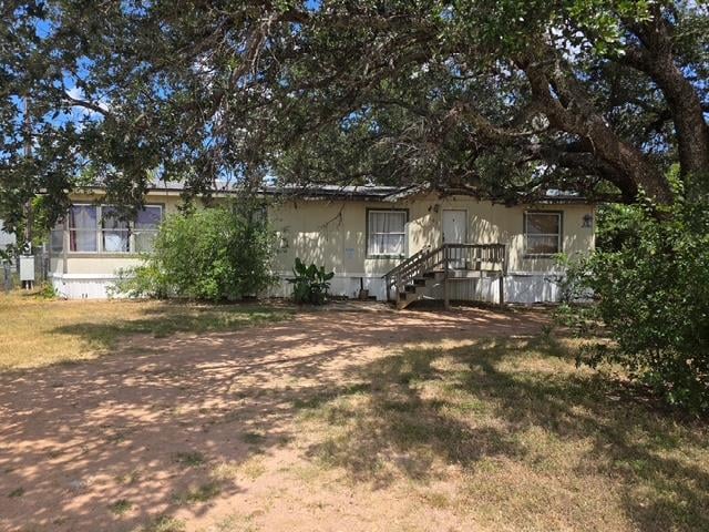 201 Aster ST, Kingsland, TX 78639
