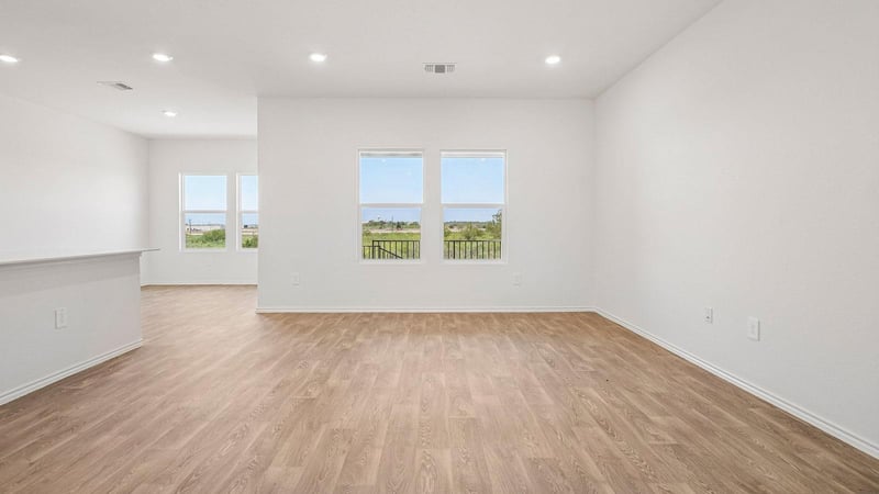 12204 Silverton Tree BND, Mustang Ridge, TX 78610
