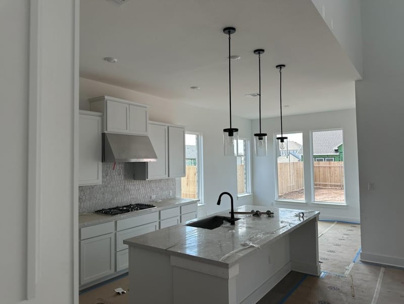 213 Borrego BND, Liberty Hill, TX 78642