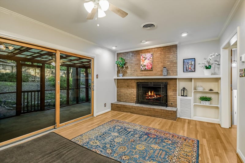 1113 Bluebonnet LN, Austin, TX 78704
