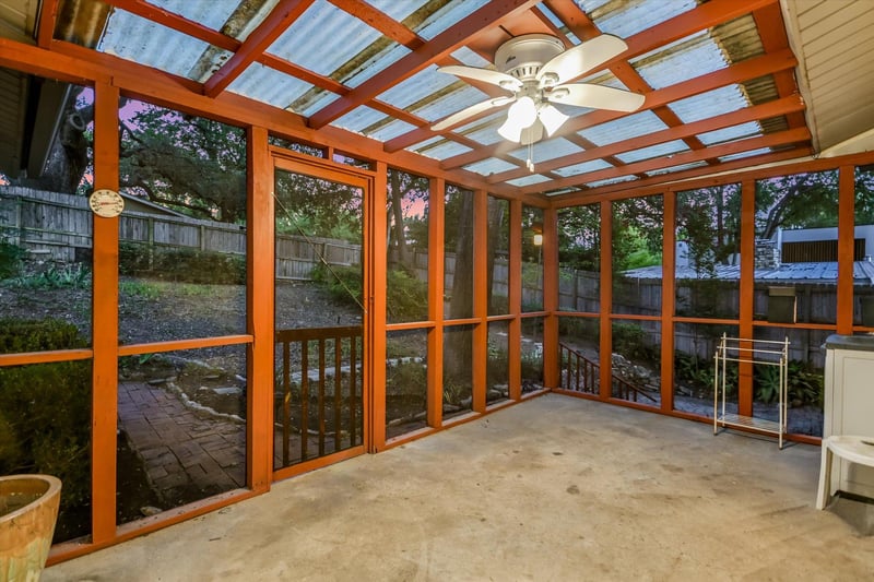 1113 Bluebonnet LN, Austin, TX 78704