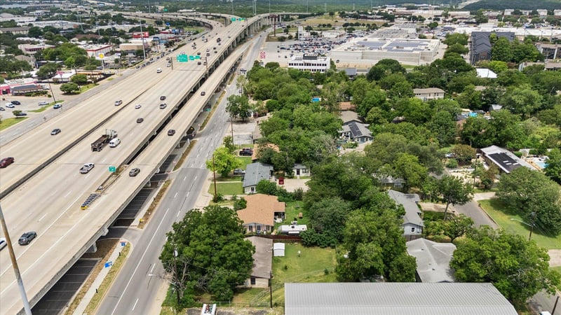 2024 Ben White BLVD, Austin, TX 78704