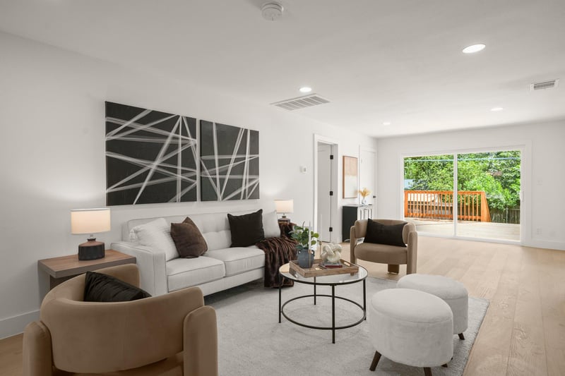 2204 Fair Oaks DR, Austin, TX 78745