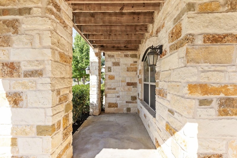 2400 Leonards Ps, Leander, TX 78641