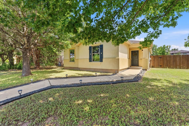 5407 Viewpoint DR, Austin, TX 78744