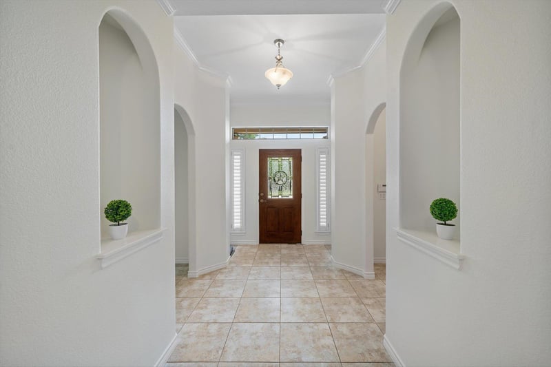 916 Heritage Oaks BND, Georgetown, TX 78633