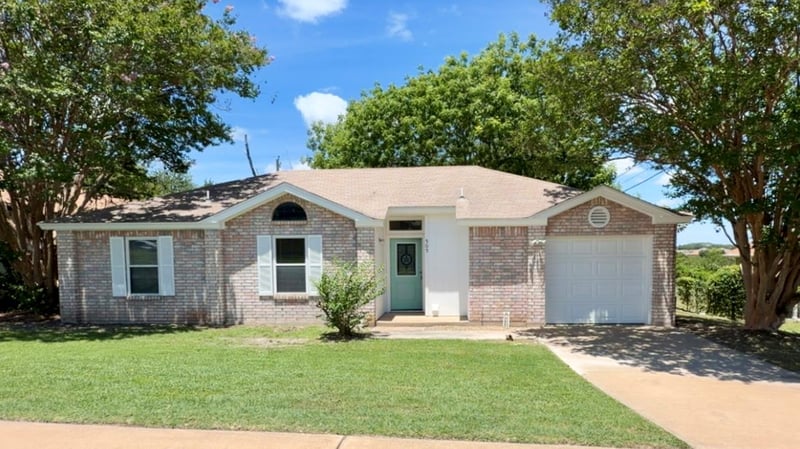 505 Robertstown RD, Copperas Cove, TX 76522