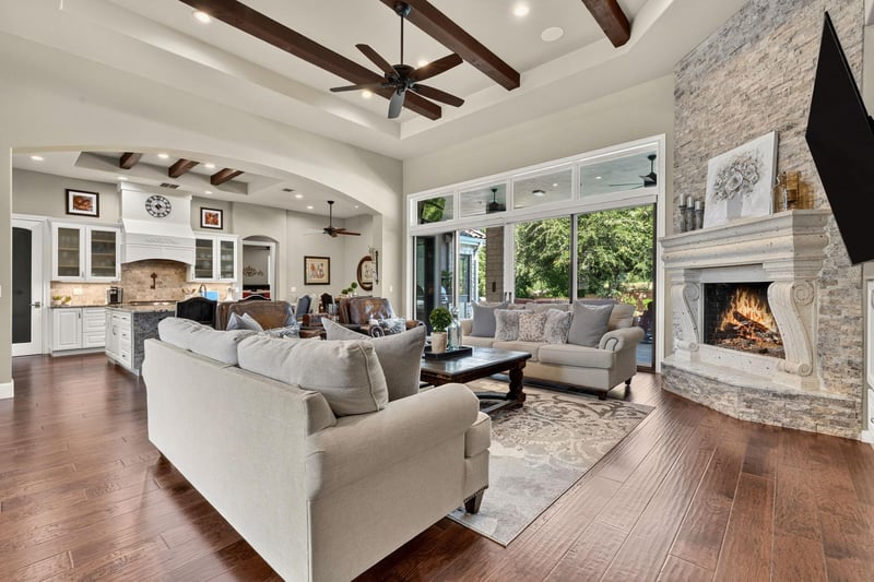 203 Golden Bear DR, Austin, TX 78738