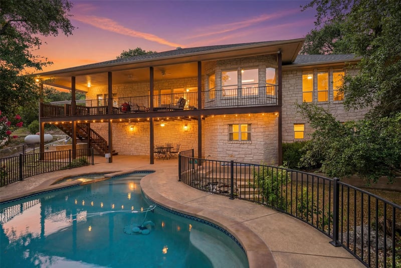 420 Los Escondidos, Marble Falls, TX 78654