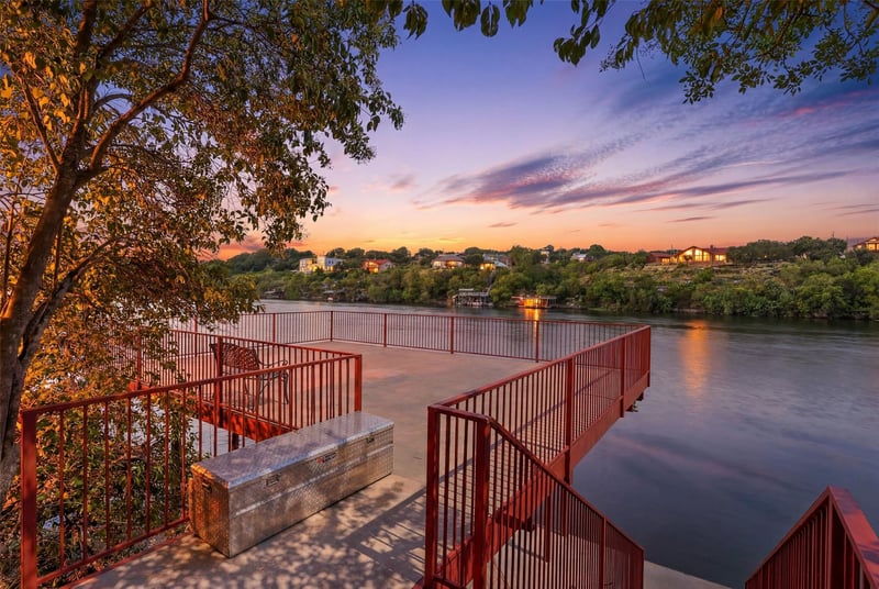 420 Los Escondidos, Marble Falls, TX 78654