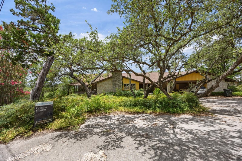 468 Spiller LN, West Lake Hills, TX 78746