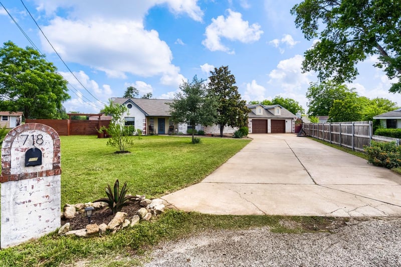 718 Morning Dove CV, Manchaca, TX 78652