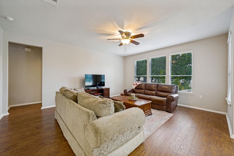 122 Prairie Creek TRL, Georgetown, TX 78633