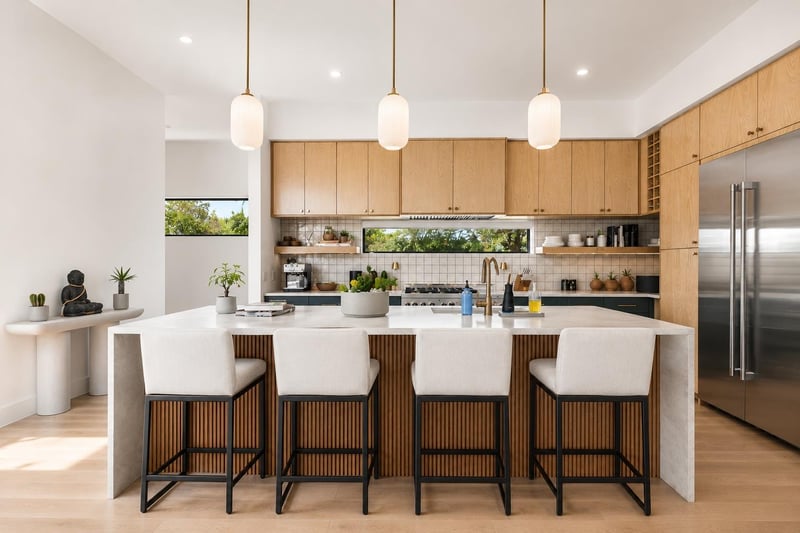 1712 Saracen RD, Austin, TX 78733