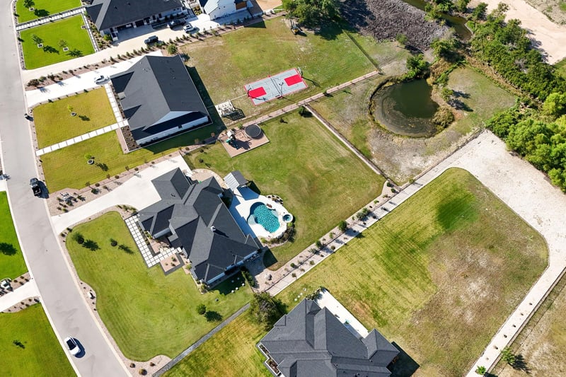 115 Lazy Creek DR, Georgetown, TX 78628