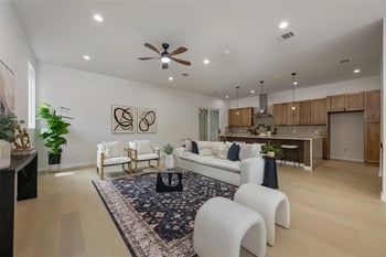 4324 Airport BLVD #B, Austin, TX 78722