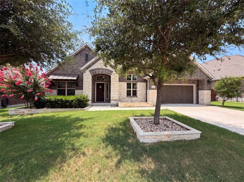 1604 Hollowback DR, Leander, TX 78641