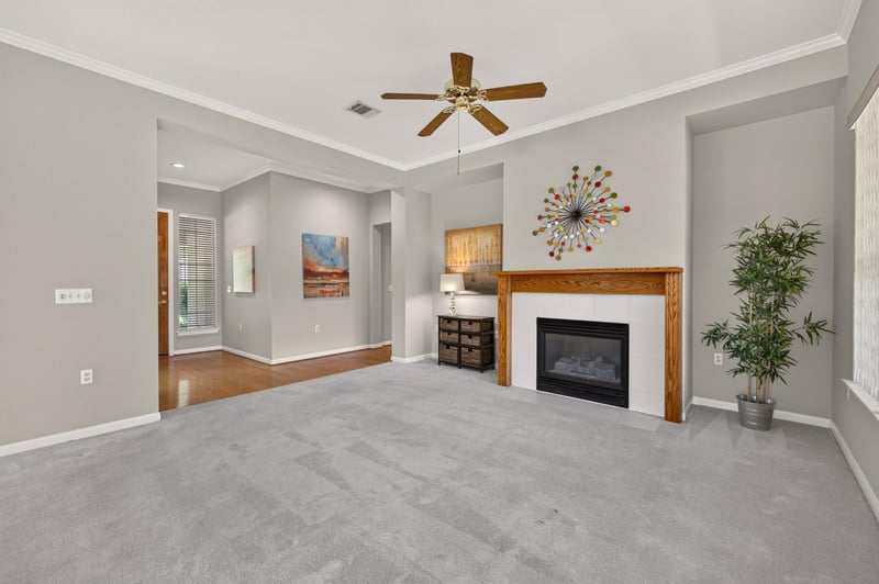 201 Whispering Wind DR, Georgetown, TX 78633