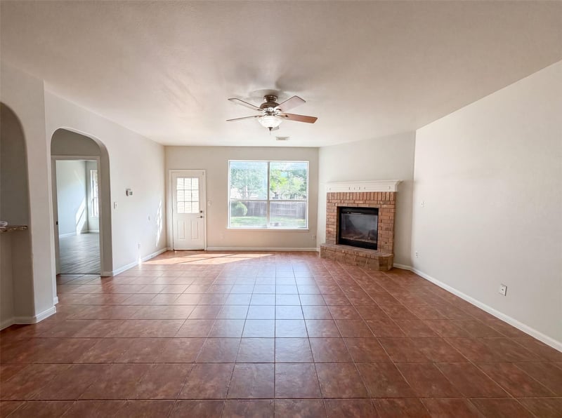 2404 Danciger LN, Cedar Park, TX 78613