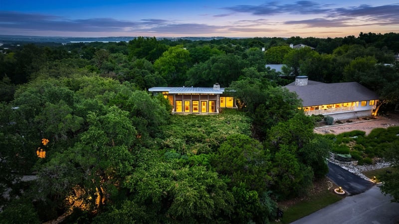 124 Firebird ST, Lakeway, TX 78734