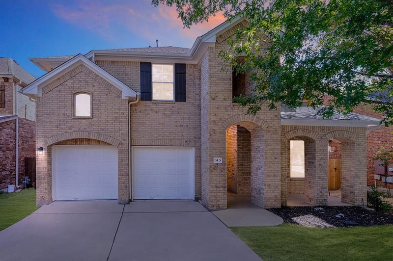 313 El Socorro LN, Austin, TX 78732