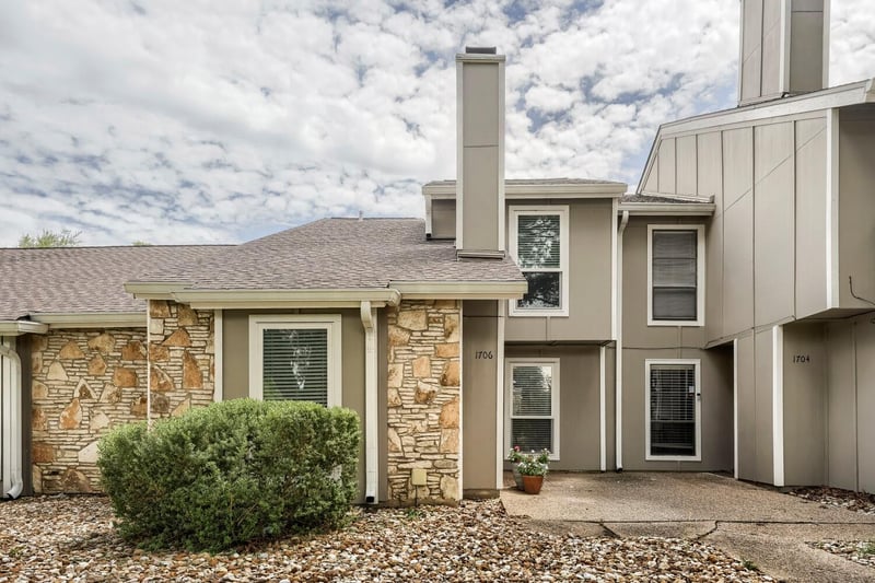 1706 Timberwood DR, Austin, TX 78741
