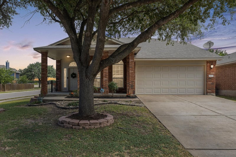 1500 Jackie Robinson PL, Round Rock, TX 78665