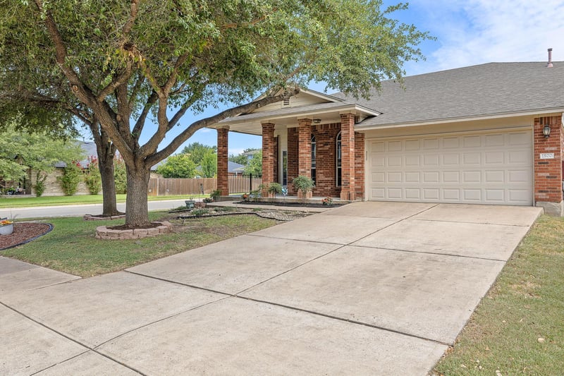 1500 Jackie Robinson PL, Round Rock, TX 78665