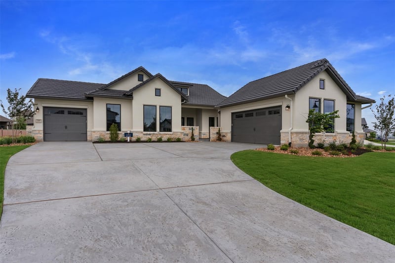 121 La Ventana DR, Liberty Hill, TX 78642