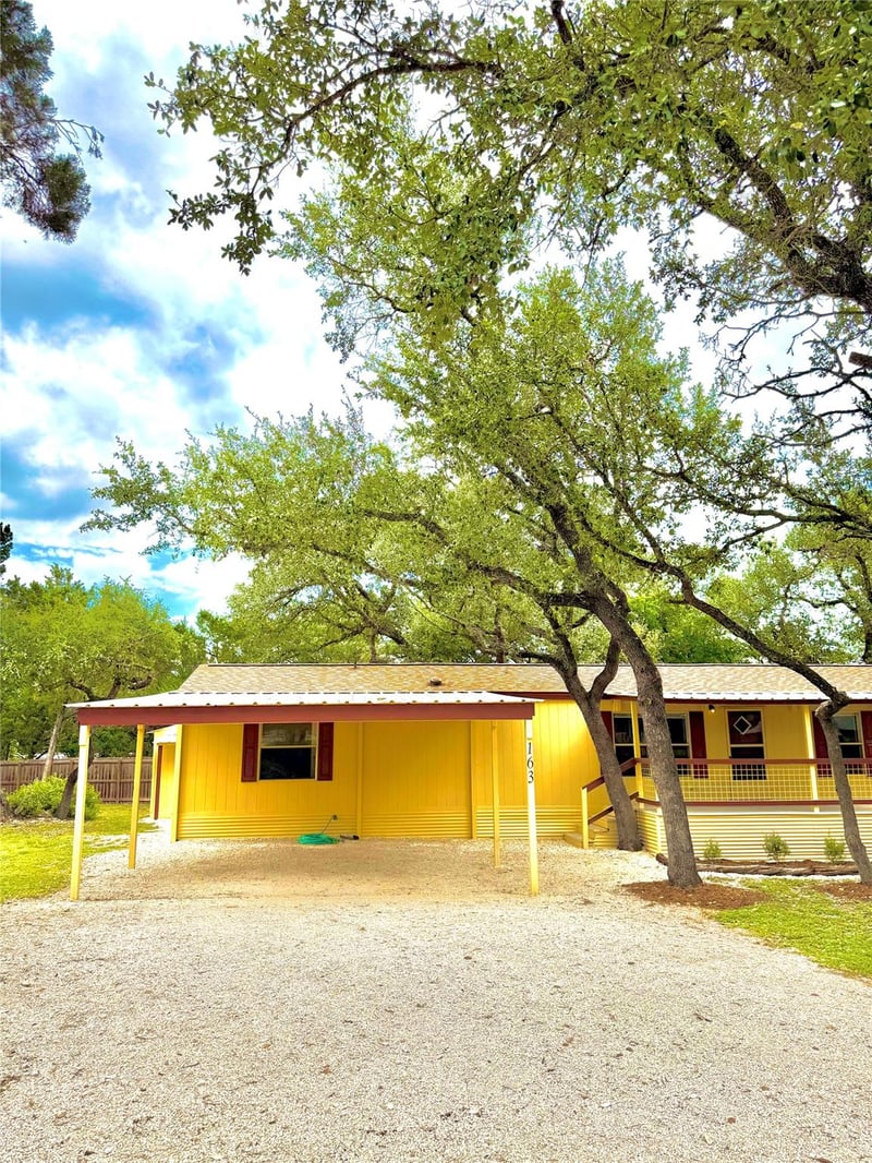 163 Quail Run ST, Canyon Lake, TX 78133