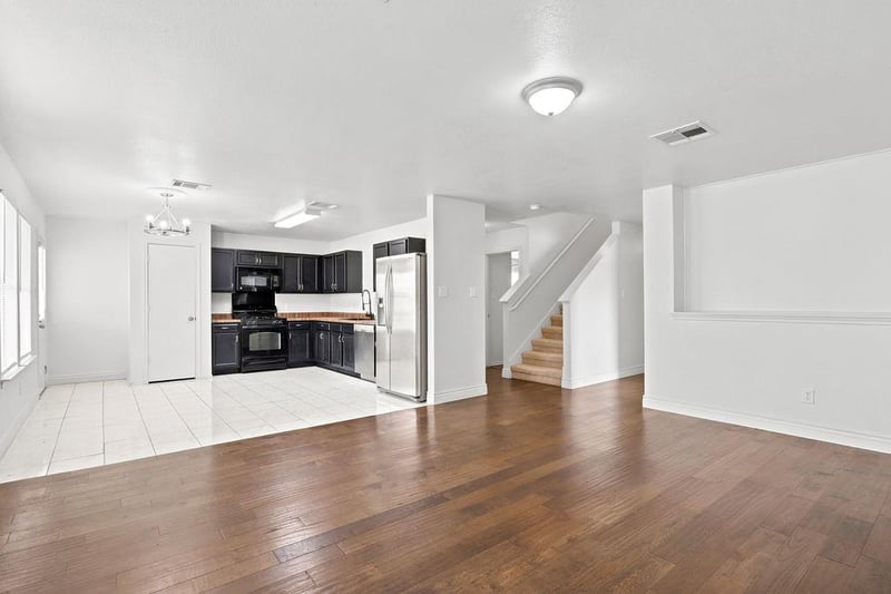 6616 Plains Crest DR, Del Valle, TX 78617