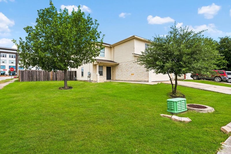 6616 Plains Crest DR, Del Valle, TX 78617