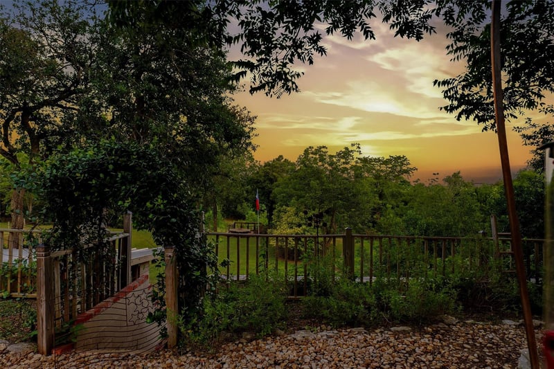 2108 River RD, San Marcos, TX 78666