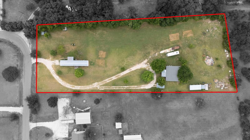 706 Phillip LN, Liberty Hill, TX 78642